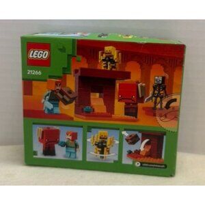 Lego Minecraft The Nether Lava Battle Building Toy Set 21266